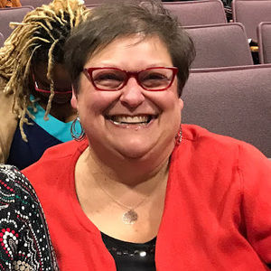 Meet your Posher, Lorinda